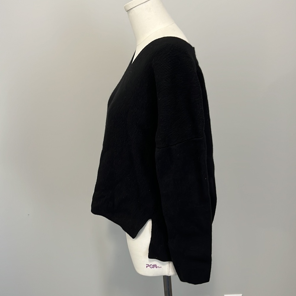 Babaton V neck Merino wool Sweater size Small - Picture 3 of 10